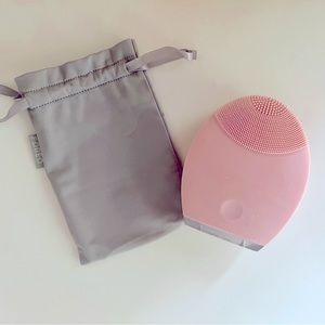 FOREO LUNA 2 Sonic Facial Cleanser